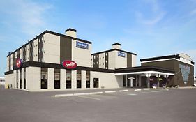 Travelodge By Wyndham Edmonton West